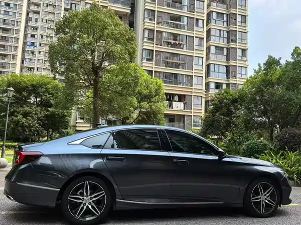 Honda Accord 2022