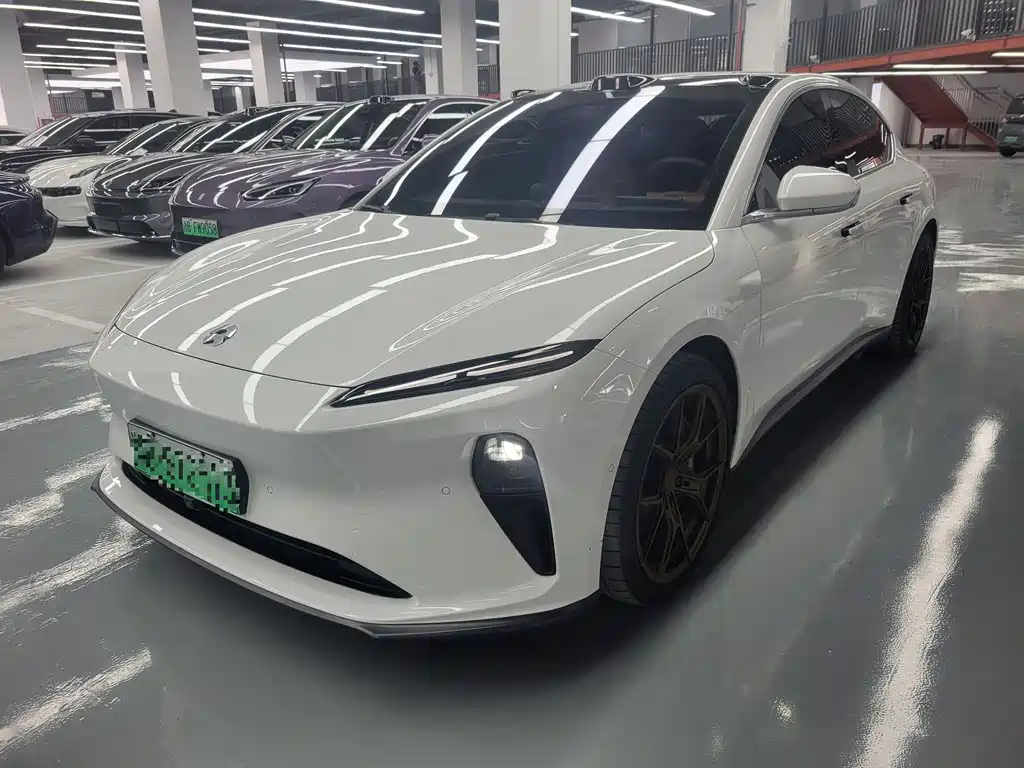 NIO ET5 2023