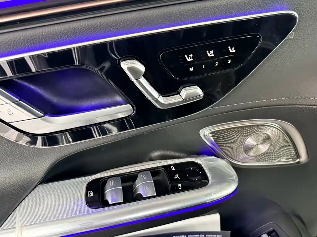 Mercedes-Benz EQE 2025 — фото 6