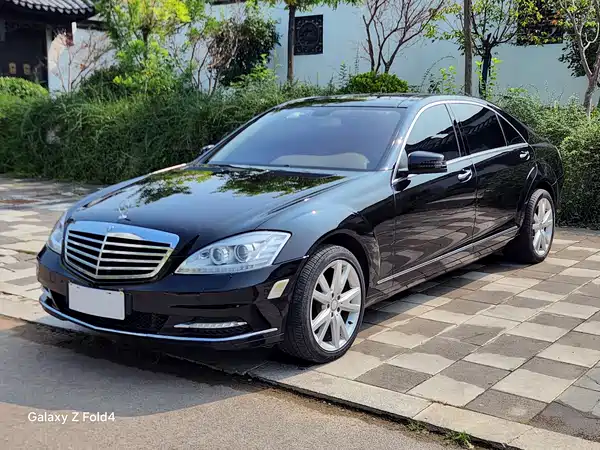 Mercedes-Benz S-Class 2008