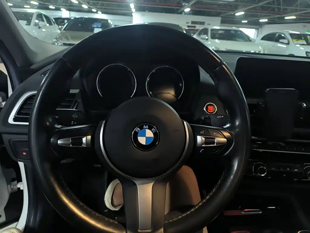 BMW 1 Series 2019