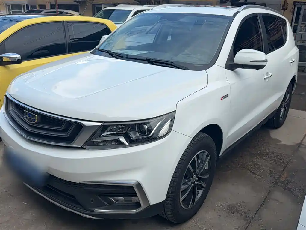 Geely Vision X6 2019 — фото 11