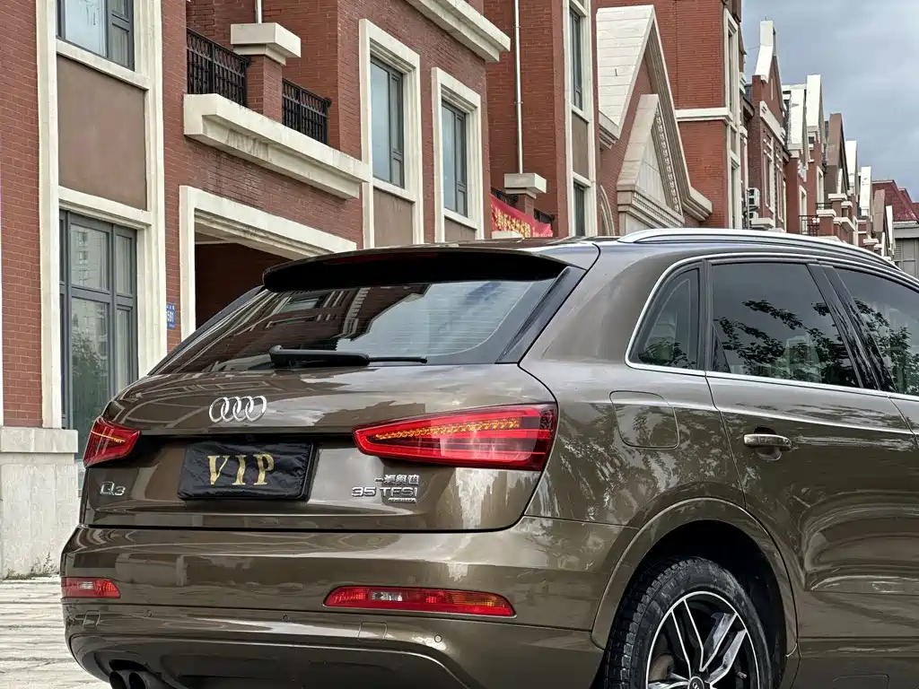 Audi Q3 2014 — фото 4