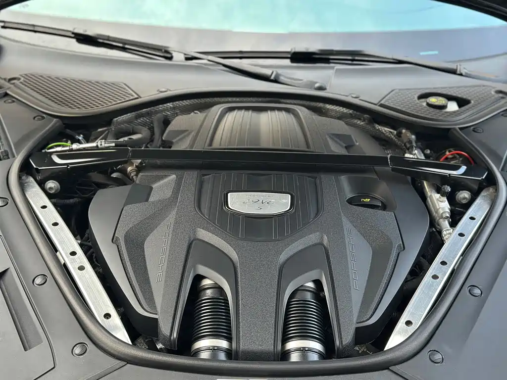 Porsche Panamera 2018 — фото 17