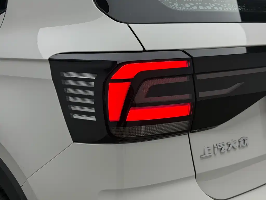Volkswagen T-Cross 2020 — фото 17