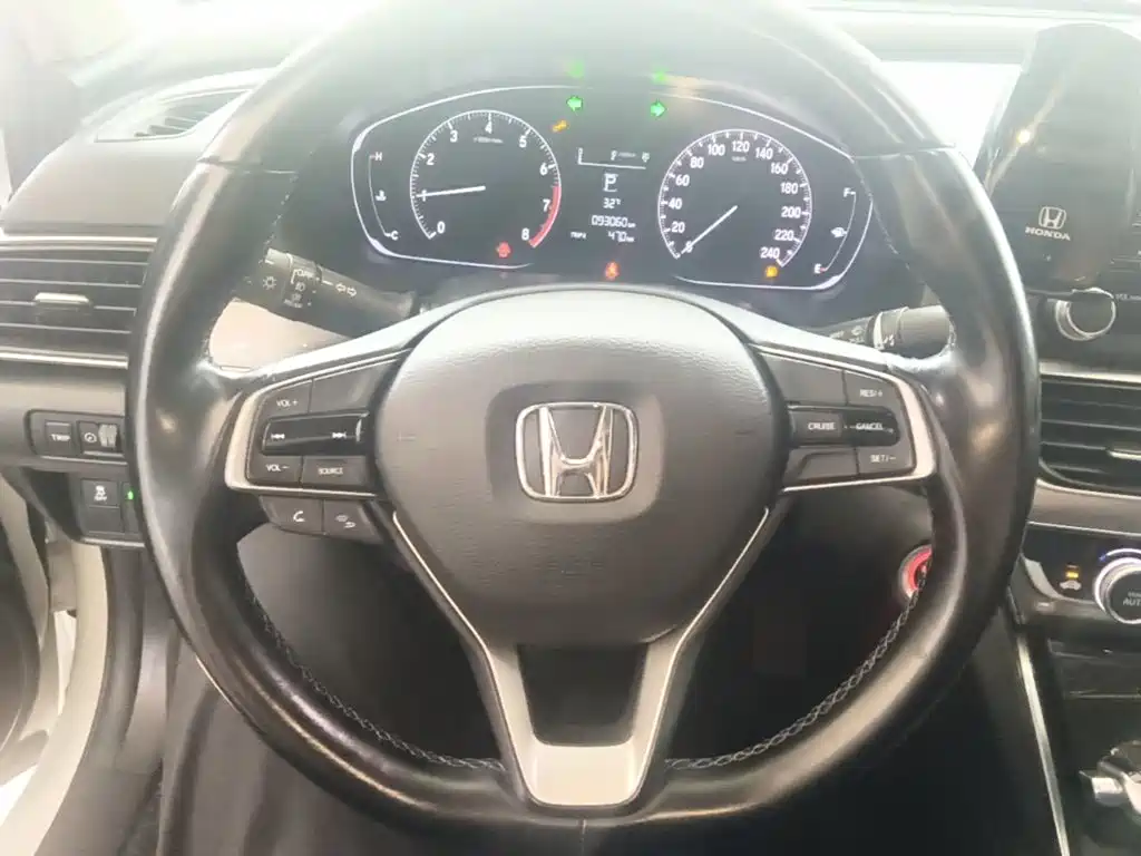 Honda Accord 2021 — фото 11