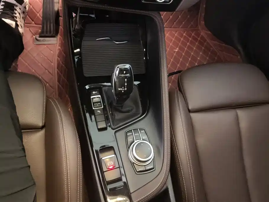 BMW X1 2021 — фото 16
