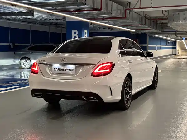 Mercedes-Benz C-Class 2021
