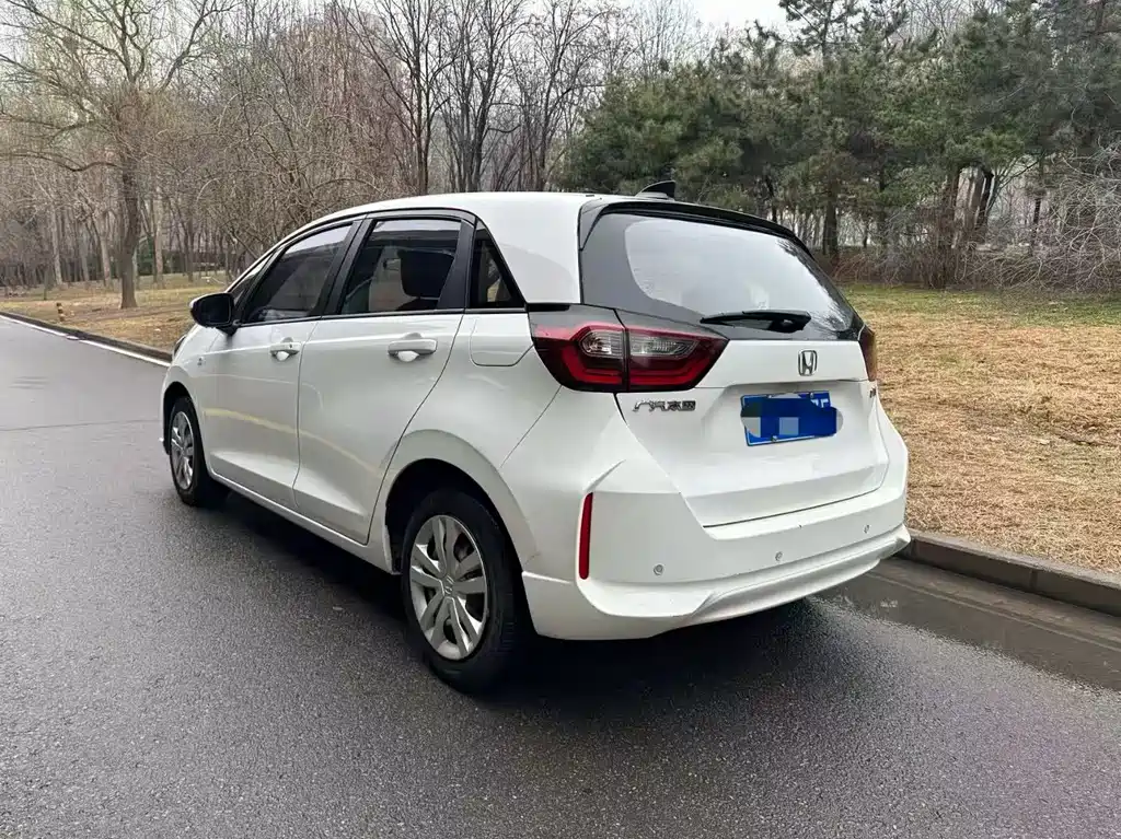 Honda Fit 2023 — фото 3