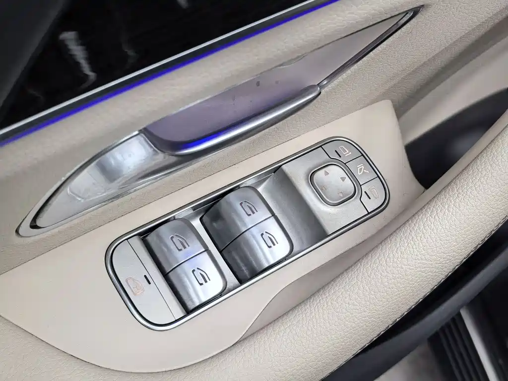 Mercedes-Benz GLE 2020 — фото 21