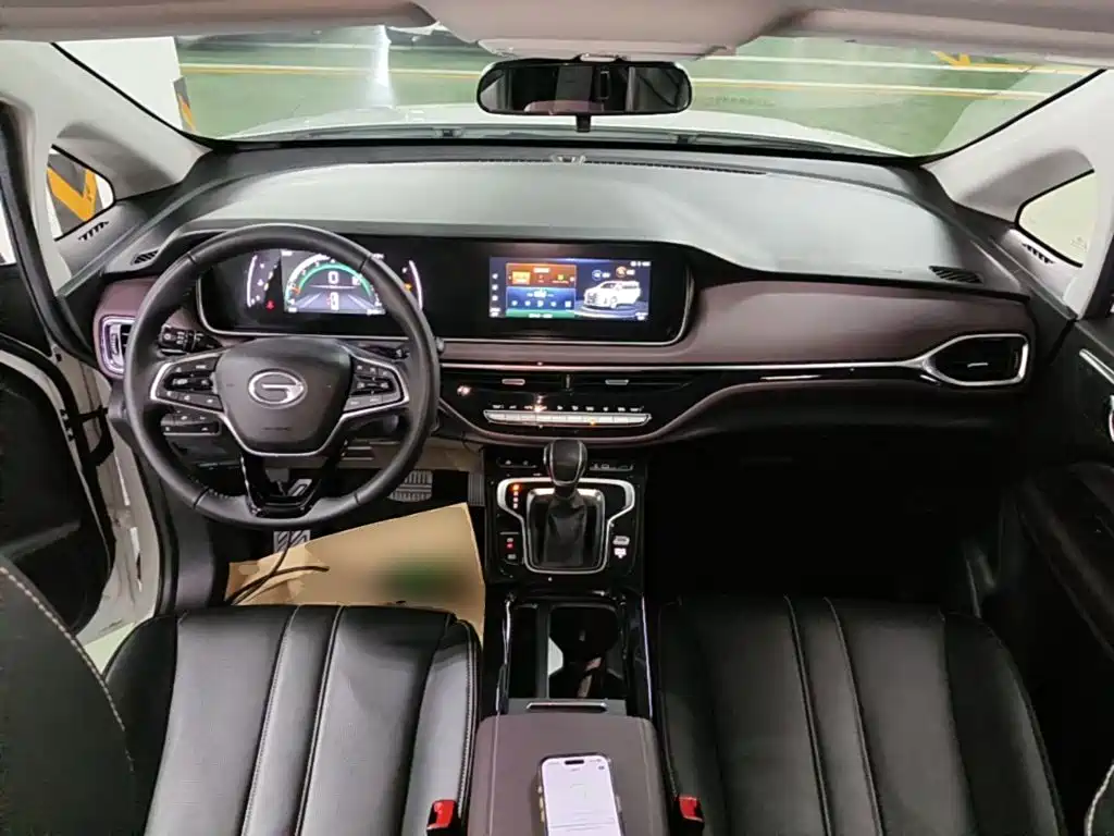 GAC Motor Trumpchi M6 2023 — фото 10