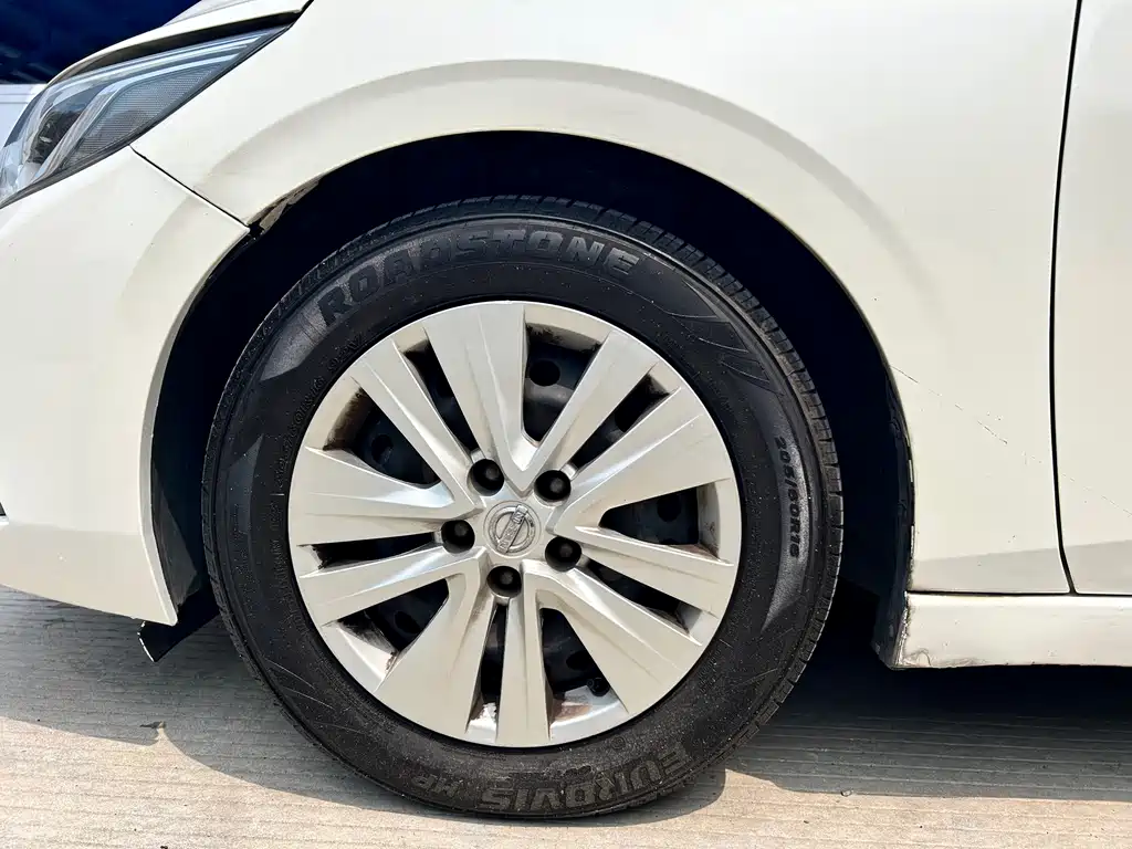 Nissan Sylphy 2020 — фото 13