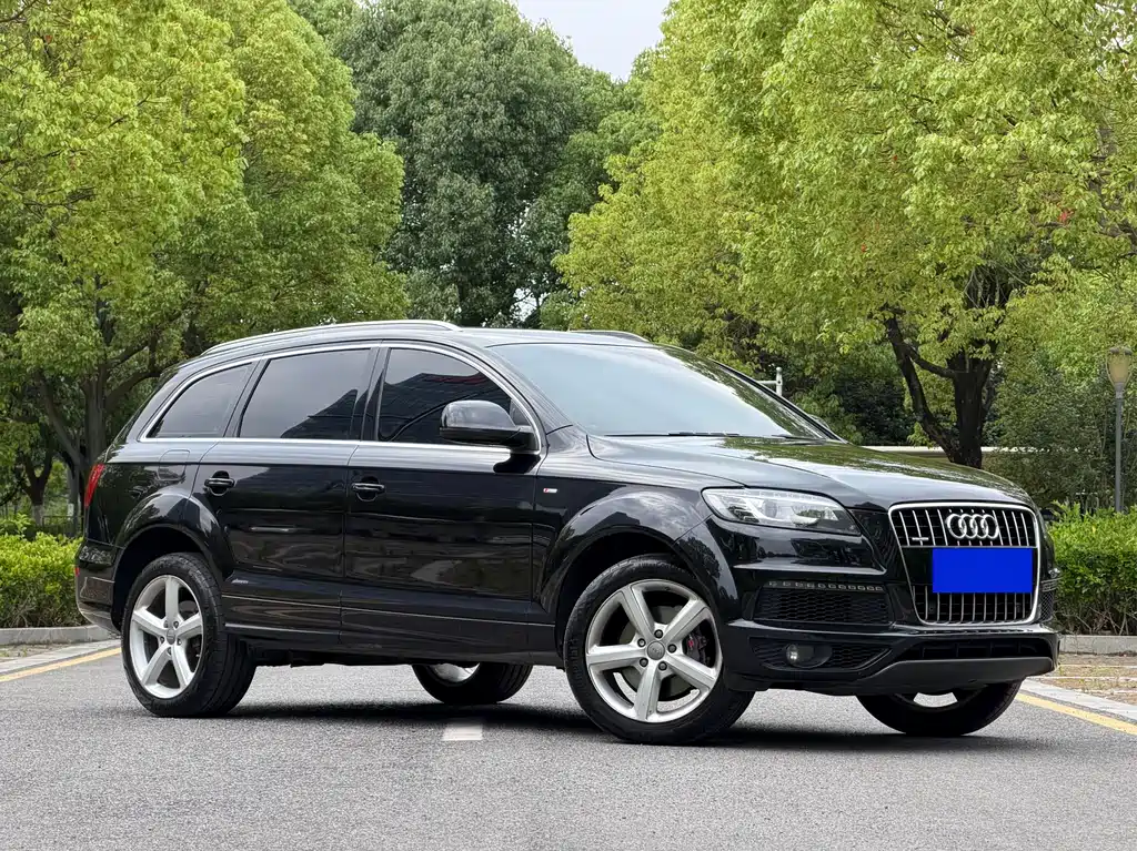 Audi Q7 2013 — фото 3