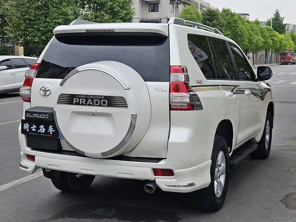 Toyota Prado 2015 — фото 22