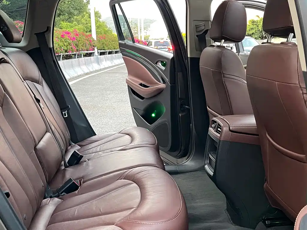 Buick Envision Plus 2015 — фото 14