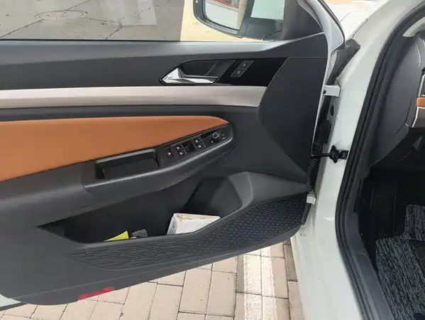 Volkswagen Bora 2023
