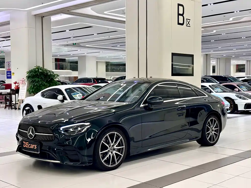 Mercedes-Benz E-Class 2024 — фото 15