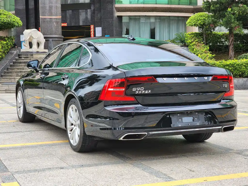 Volvo S90 2018 — фото 6