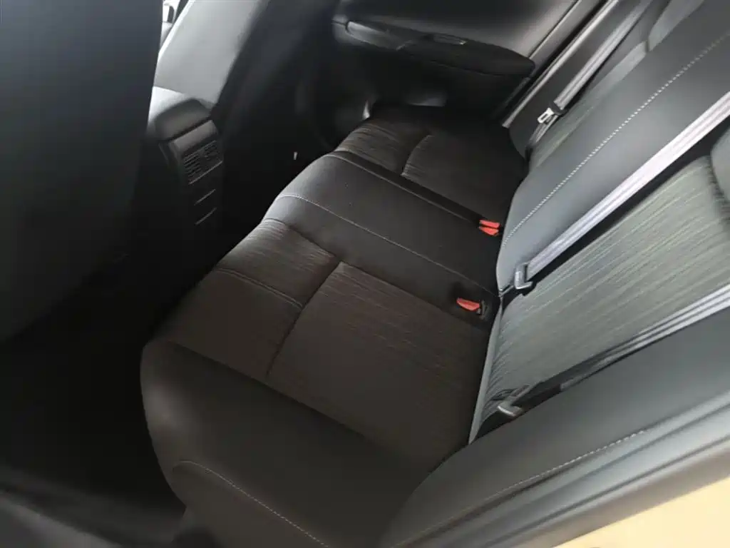 Nissan Sylphy 2025 — фото 17