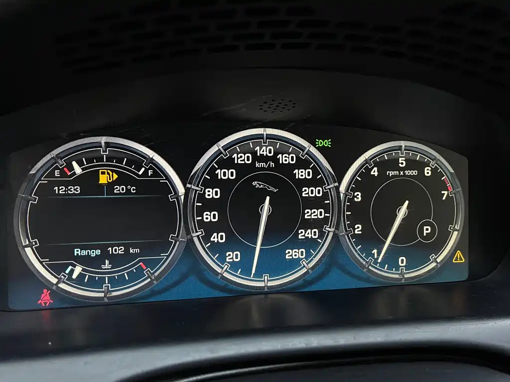 Jaguar XJ 2013 — фото 10