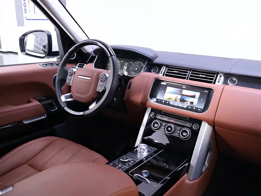 Land Rover Range Rover 2017 — фото 14