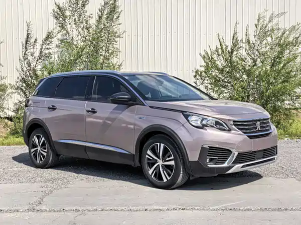 Peugeot 5008 2017