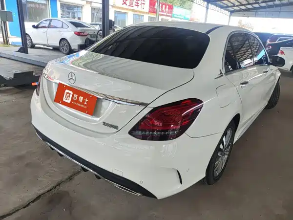 Mercedes-Benz C-Class 2019