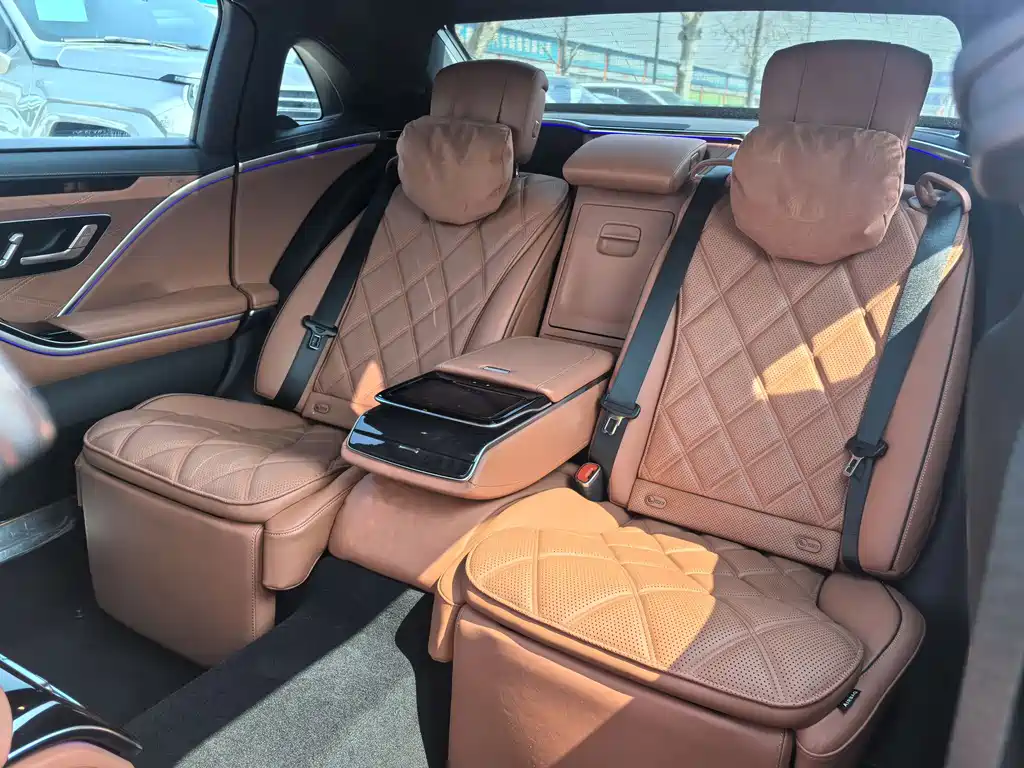 Mercedes-Benz S-Class 2023 — фото 15