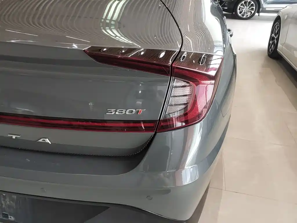 Hyundai Sonata 2020 — фото 8
