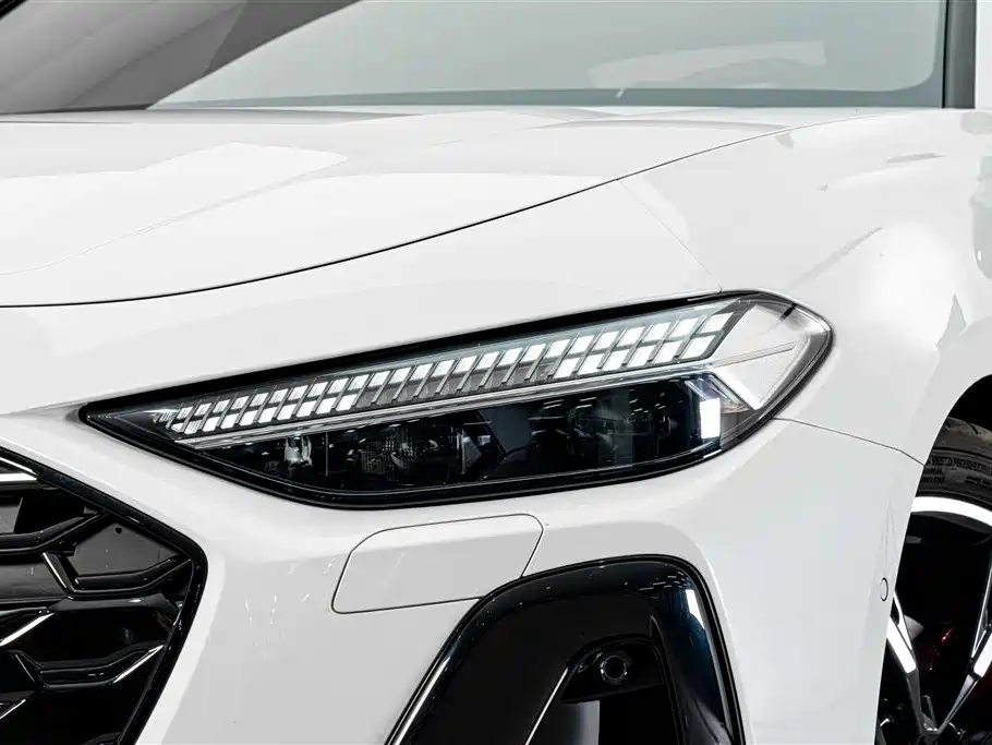 Audi A5L 2026 — фото 4