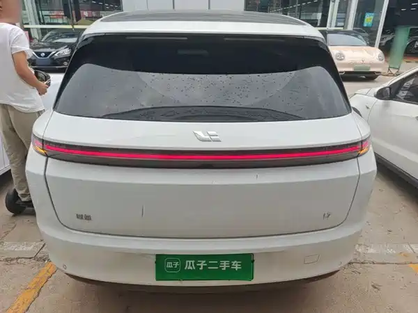 Li Auto L7 2023