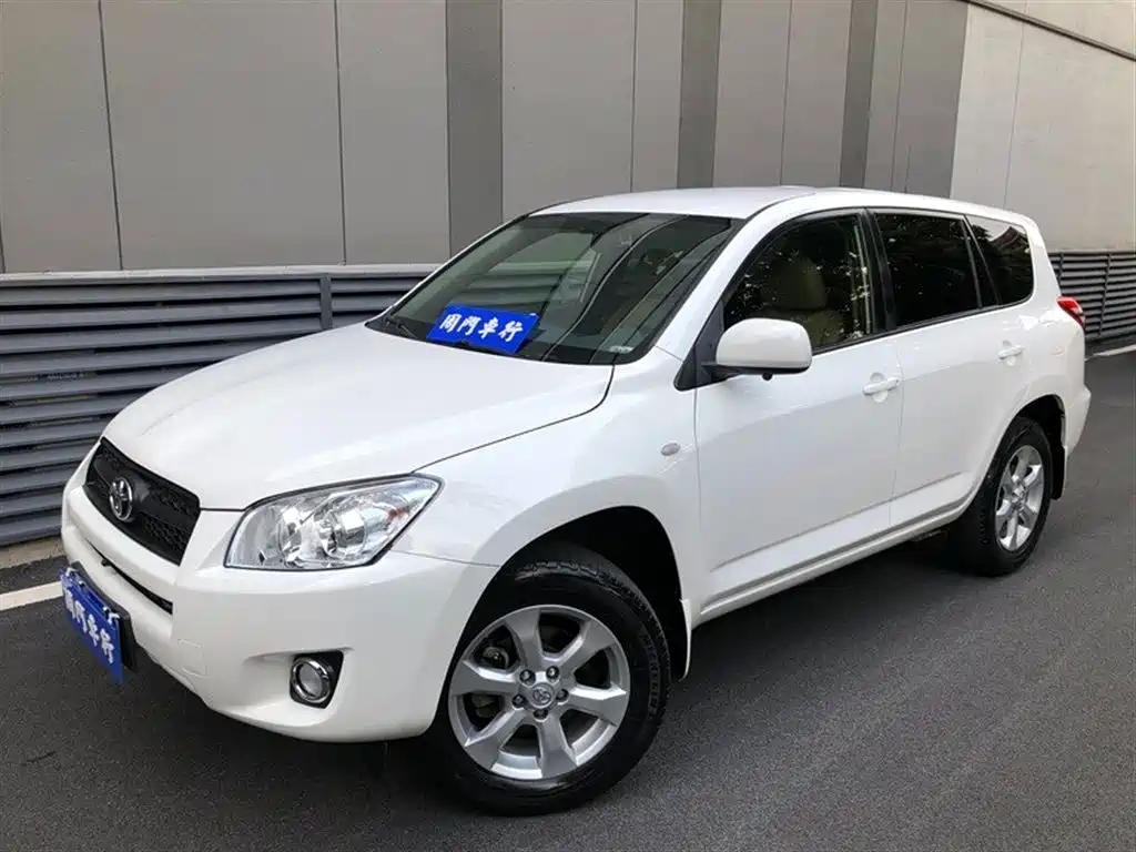 Toyota RAV4 2012