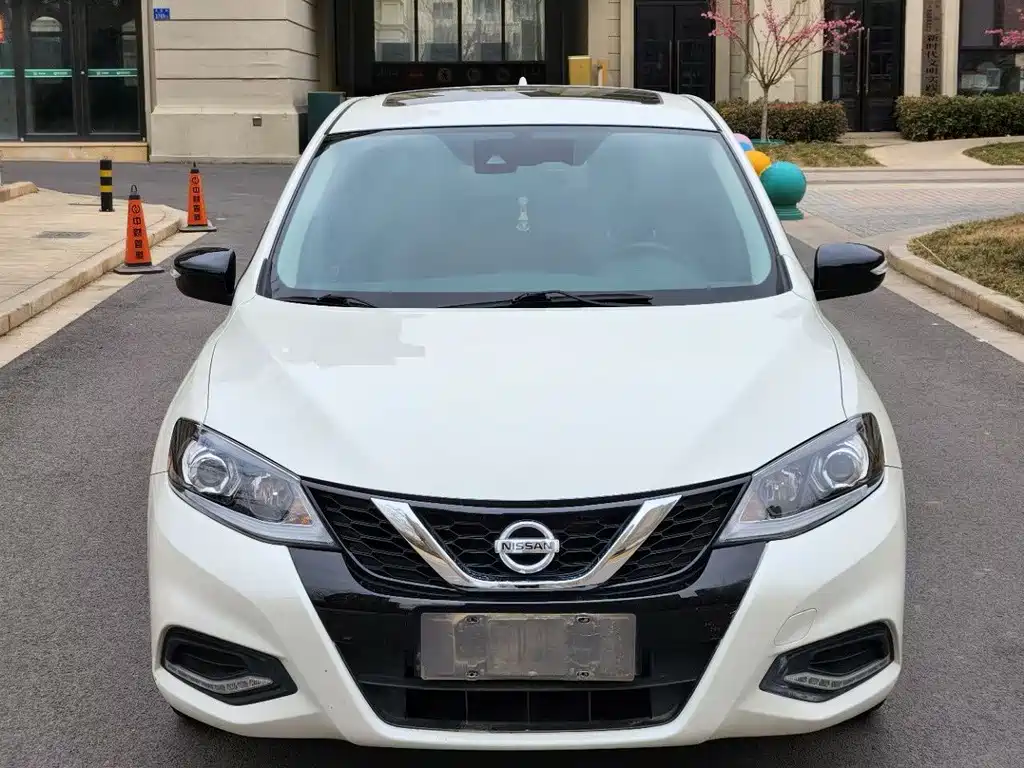 Nissan Tiida 2021 — фото 2
