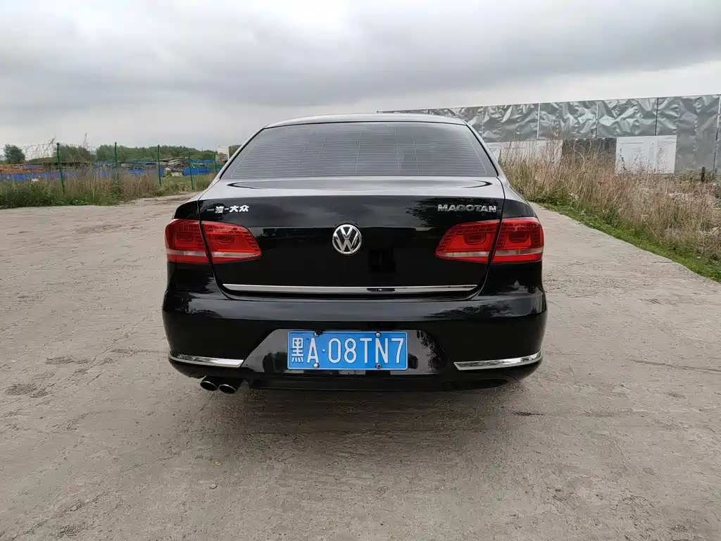 Volkswagen Magotan 2016