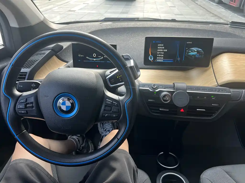 BMW i3 2017 — фото 13