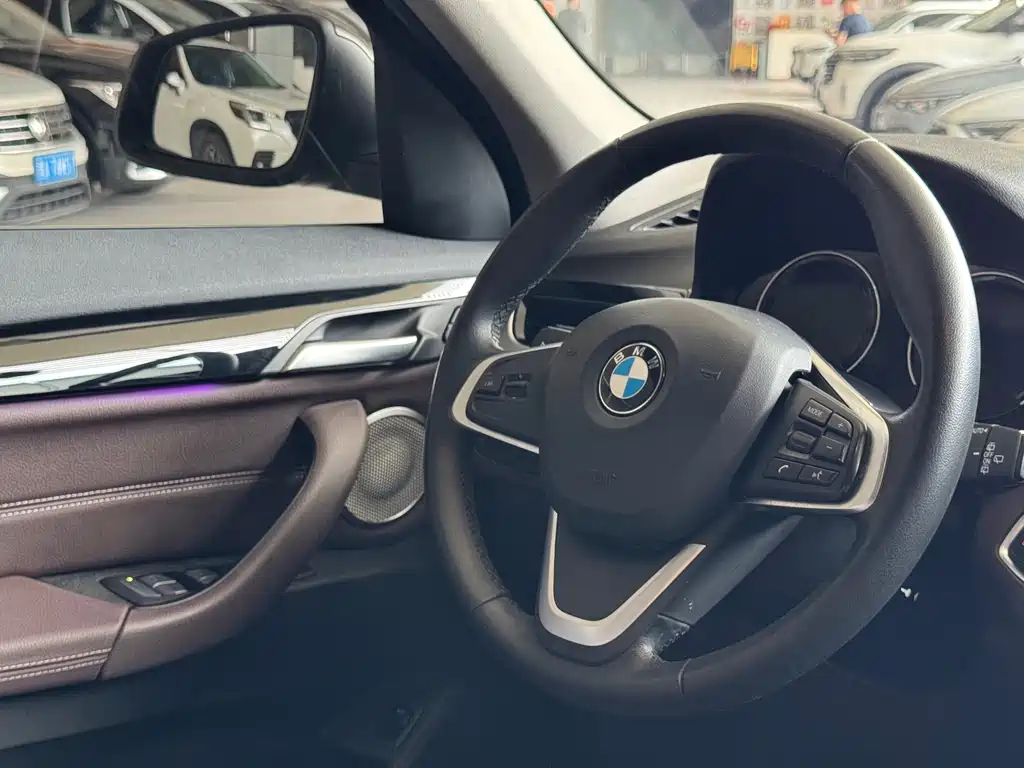 BMW X1 2022 — фото 14