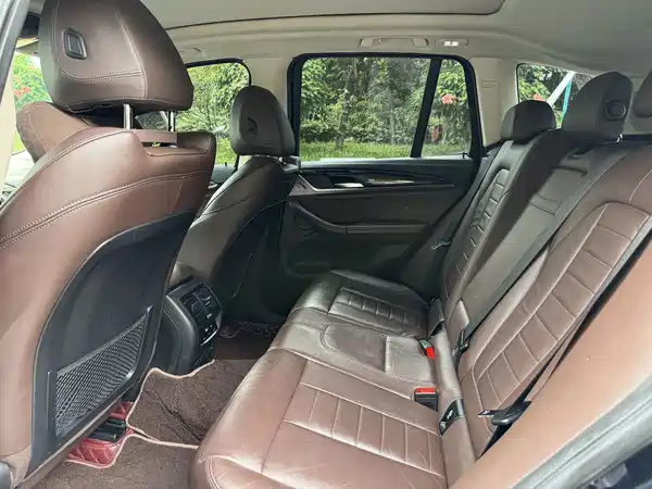 BMW X3 2021