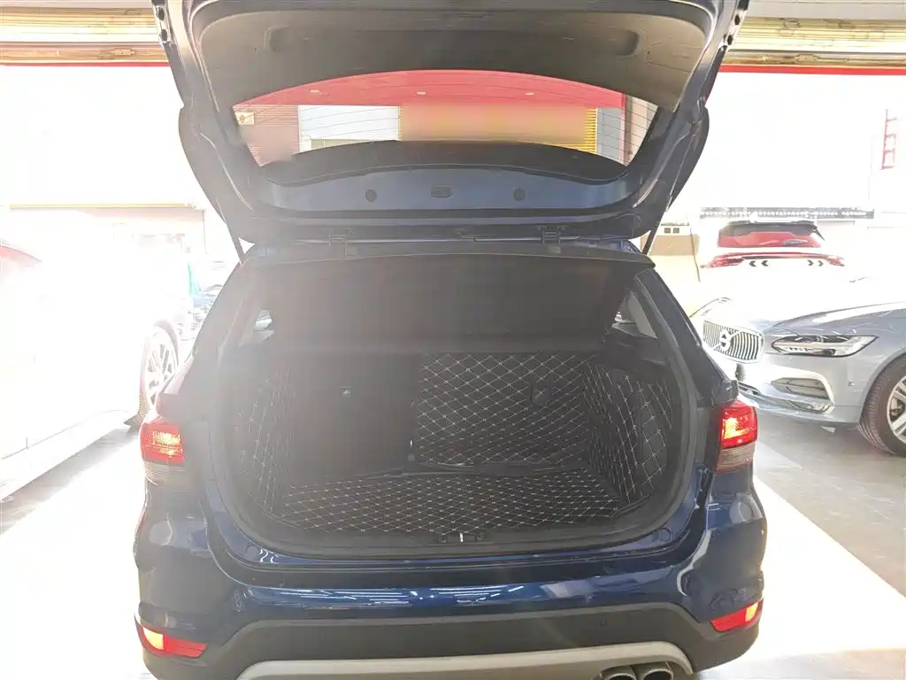 Kia KX Cross 2019 — фото 12