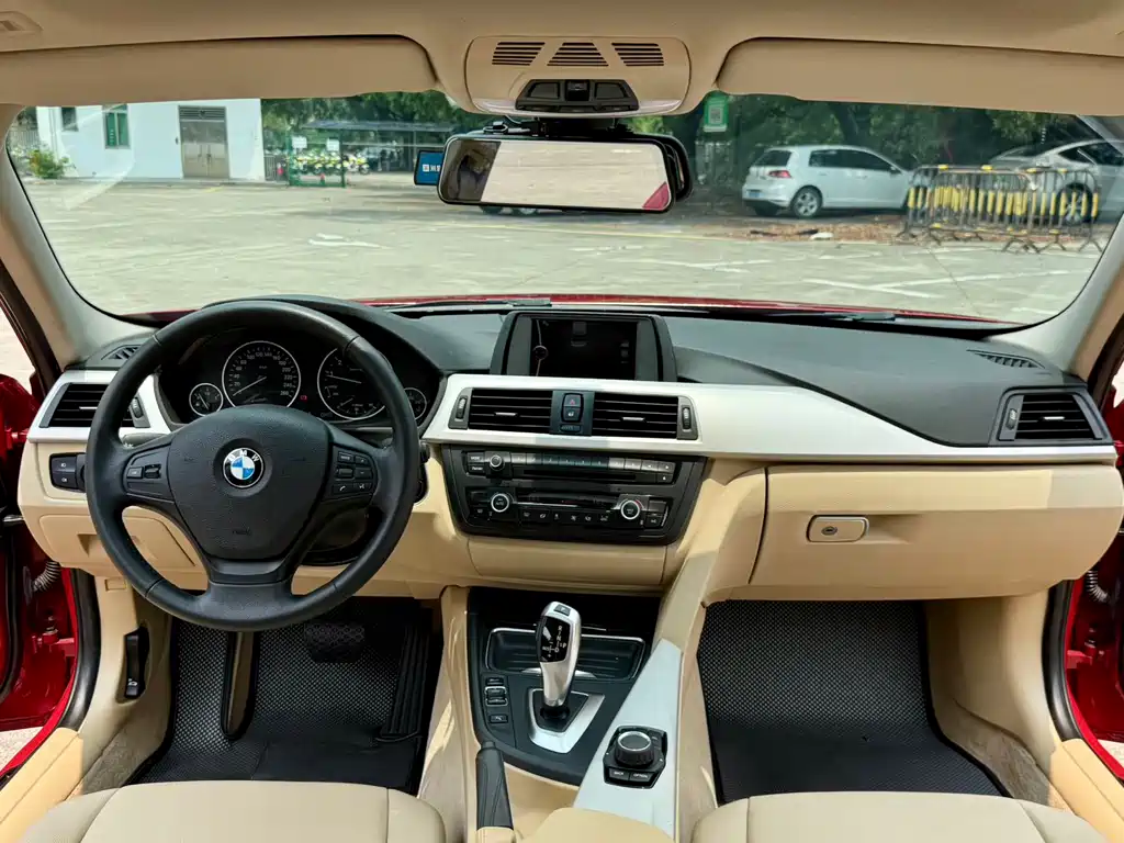 BMW 3 Series 2014 — фото 12