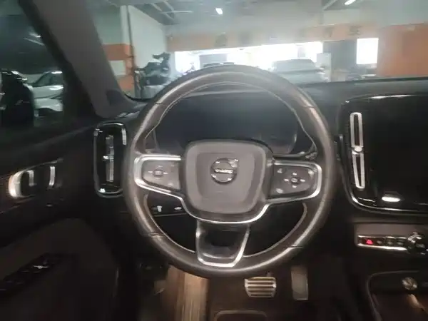 Volvo XC40 New Energy 2021