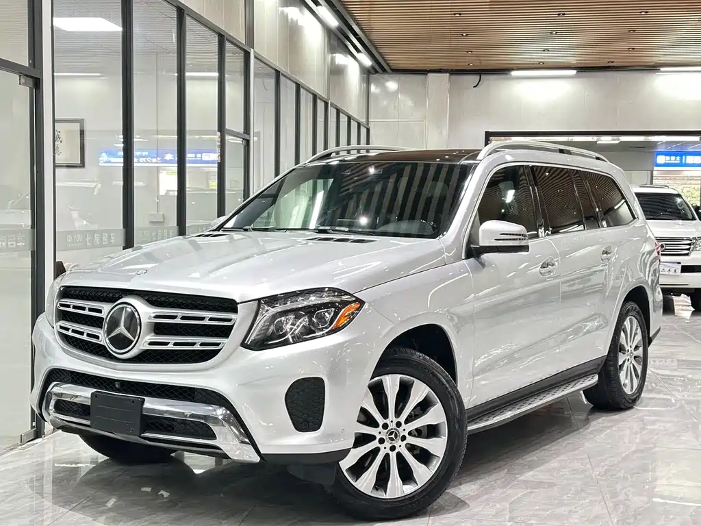 Mercedes-Benz GLS 2018 — фото 1