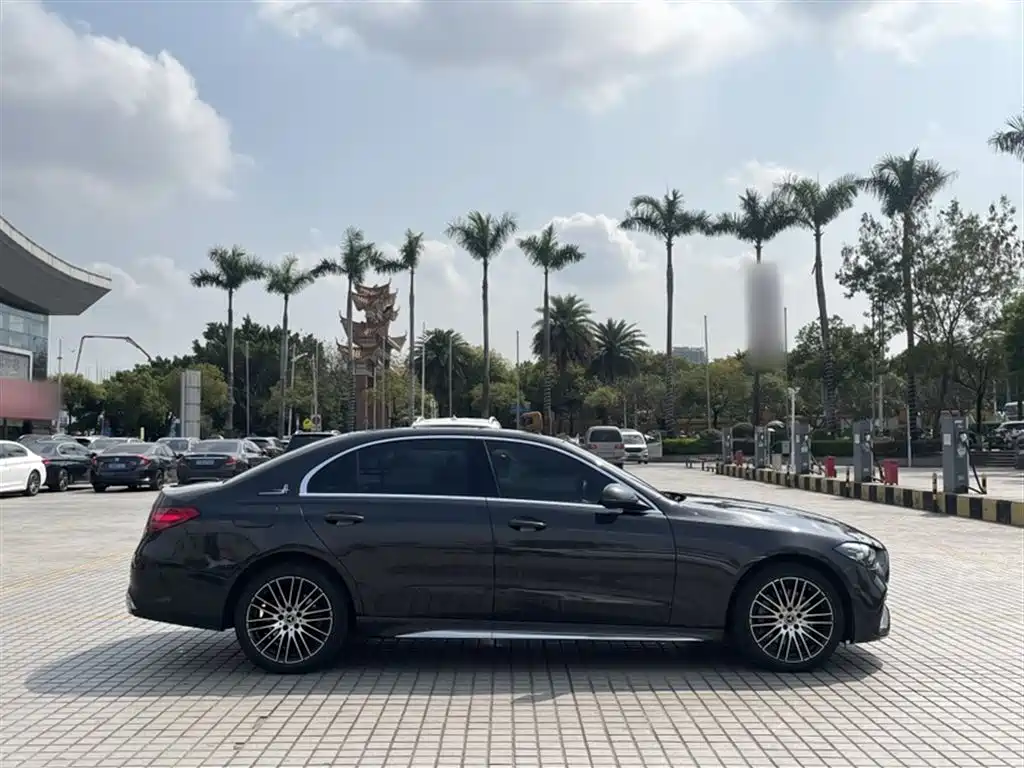 Mercedes-Benz C-Class 2023 — фото 21