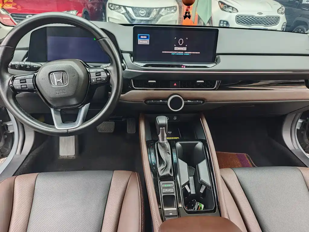 Honda Inspire 2023 — фото 13