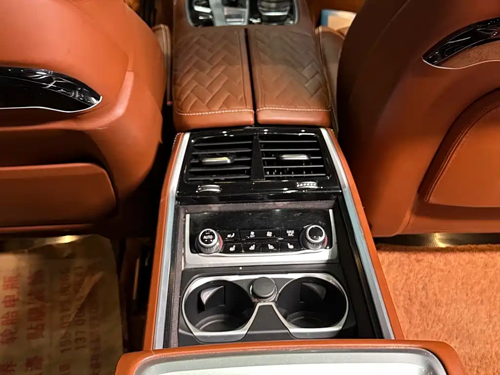 BMW 7 Series 2022 — фото 11