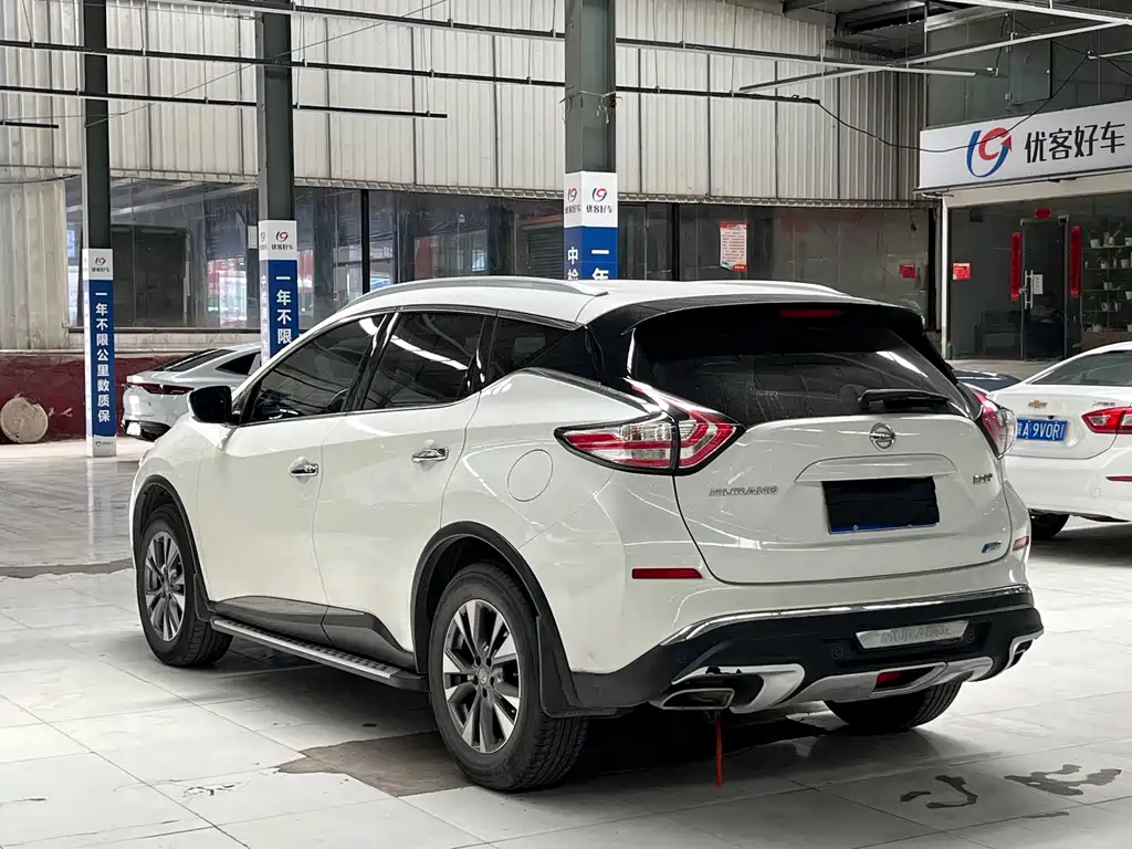 Nissan Murano 2018 — фото 16