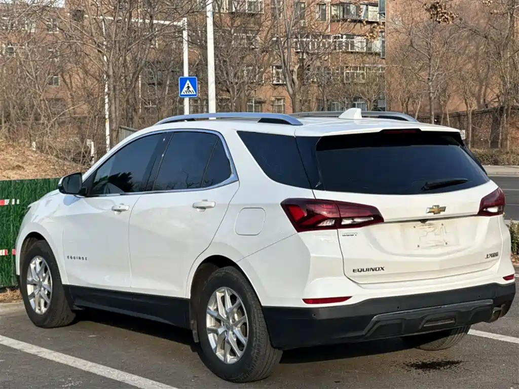 Chevrolet Equinox 2022 — фото 23