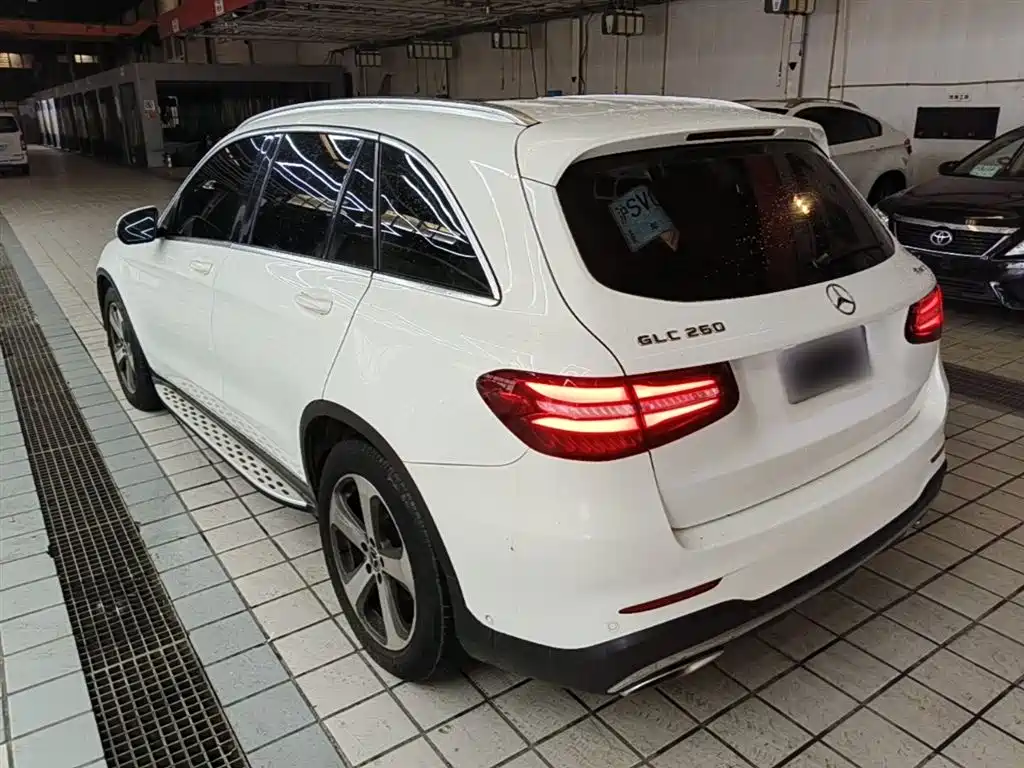 Mercedes-Benz GLC 2017 — фото 5