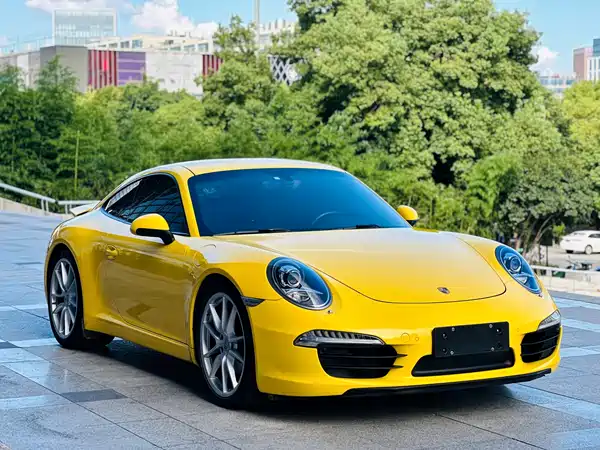 Porsche 911 2018