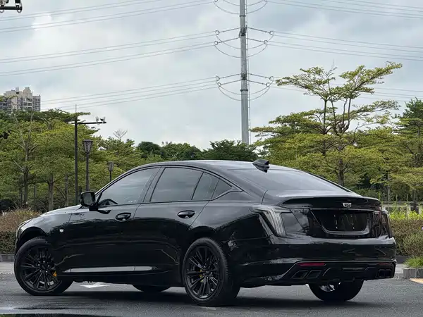 Cadillac CT5 2024