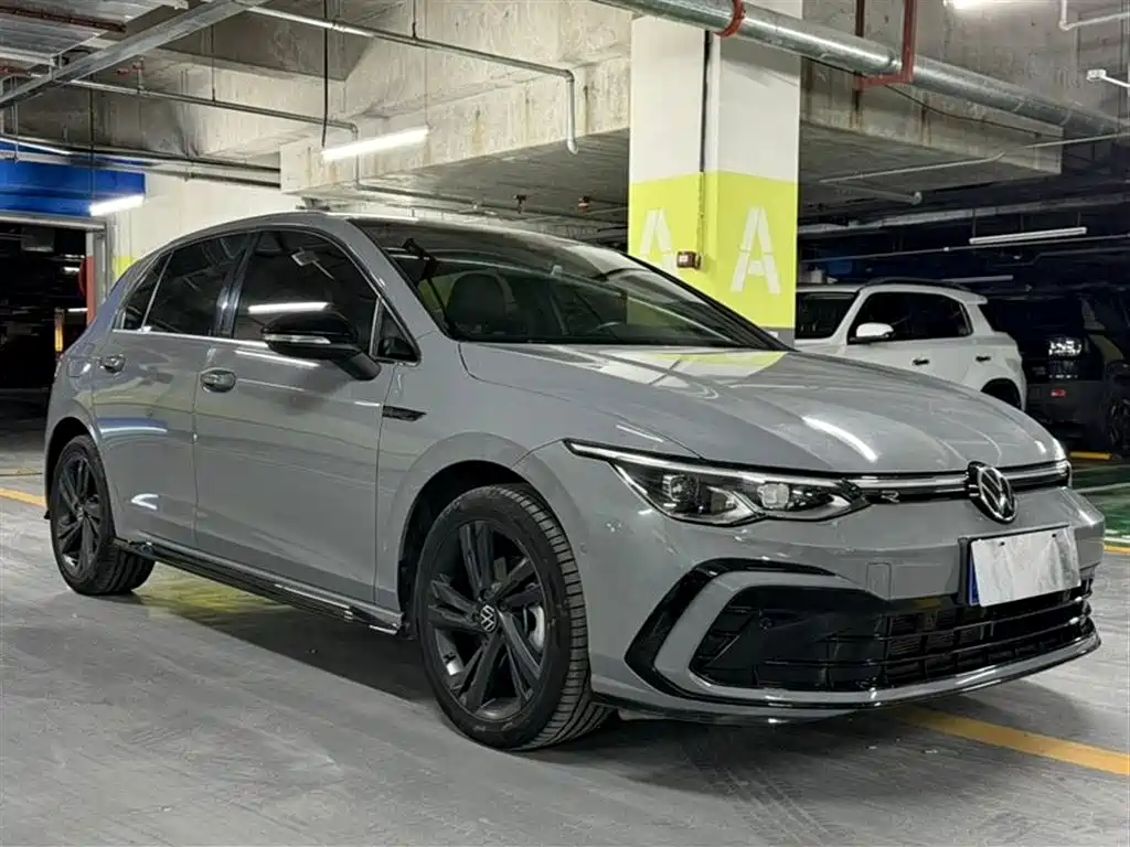 Volkswagen Golf 2023